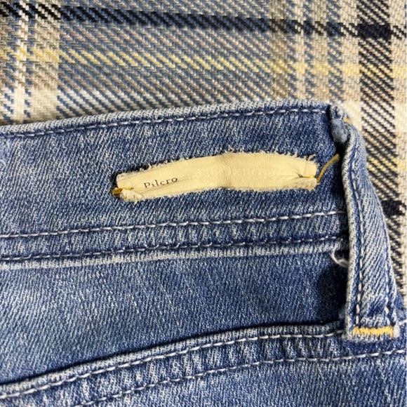 Pilcro Distressed Hyphen Jeans - Picture 8 of 10
